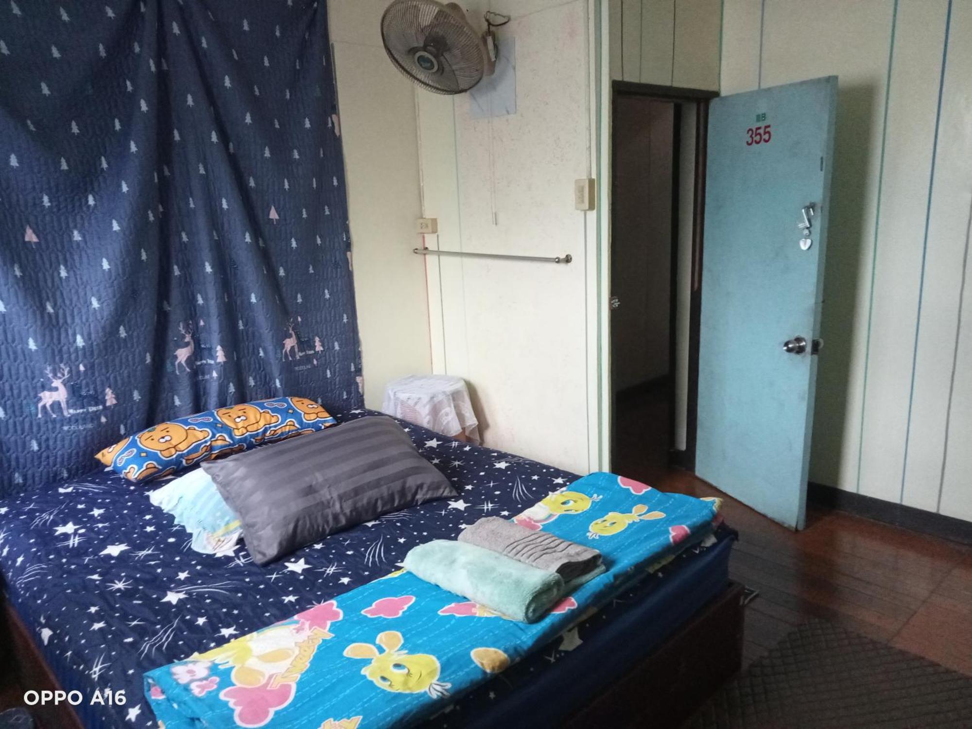 Np Guesthouse Trat Eksteriør billede